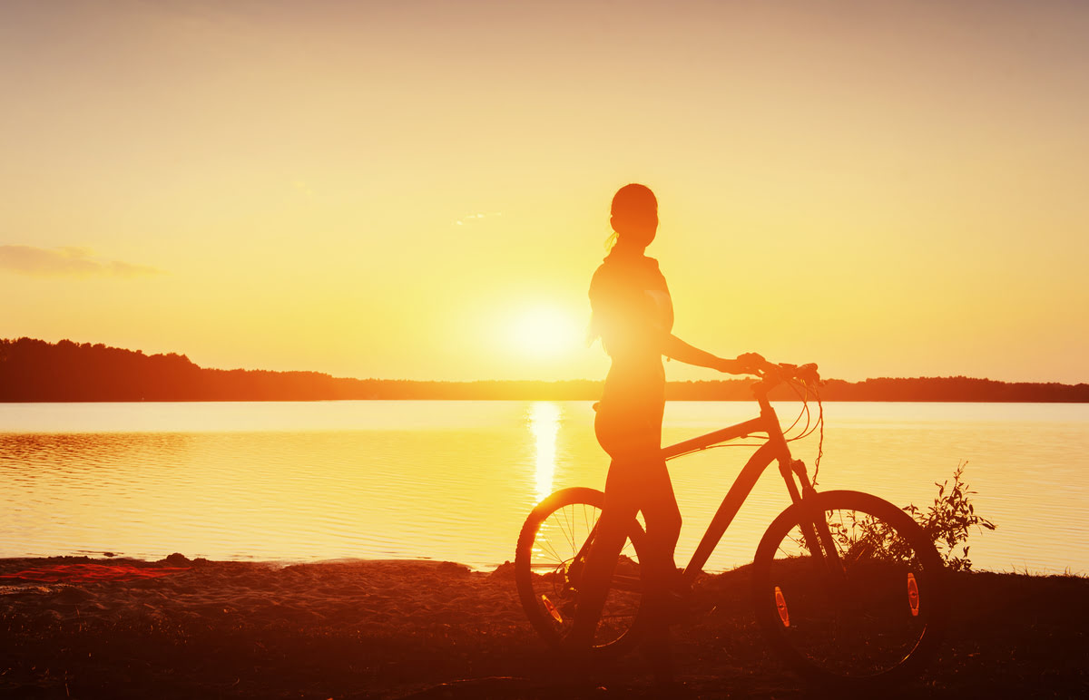 Rutas de cicloturismo para explorar el entorno natural